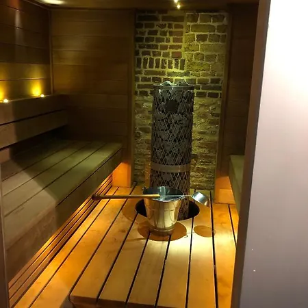 ベッド・アンド・ブレックファスト B＆b カーサ ロマンティコ 4*
