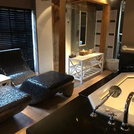 B＆b カーサ ロマンティコ 4*