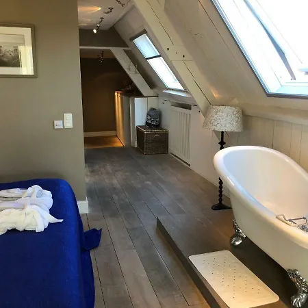 Casa Romantico 4* ברוז'